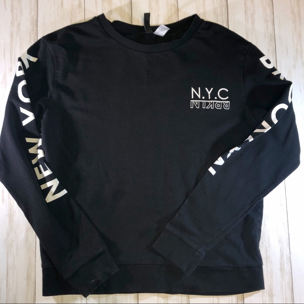 3/$20 Divided by H&M Crew Sweatshirt
